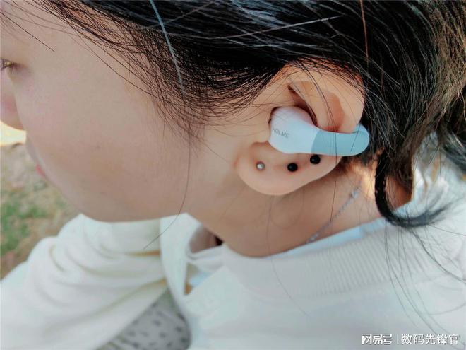 测：真百元舒适度与清音完美结合！m6米乐虹觅Air耳夹式耳机评(图7)