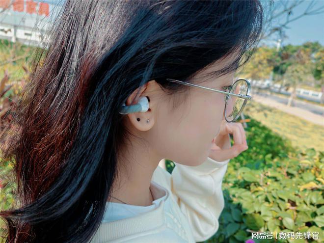 测：真百元舒适度与清音完美结合！m6米乐虹觅Air耳夹式耳机评(图11)