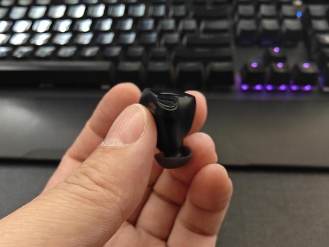 荐千元音质体验让耳朵爽到飞起！2025高性价比降噪耳机大推(图4)